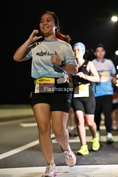 Runner Photo 2138007