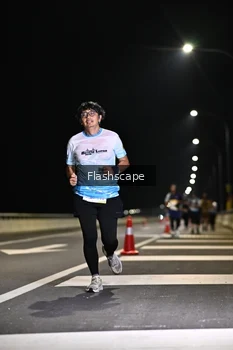 Runner Photo 2138040