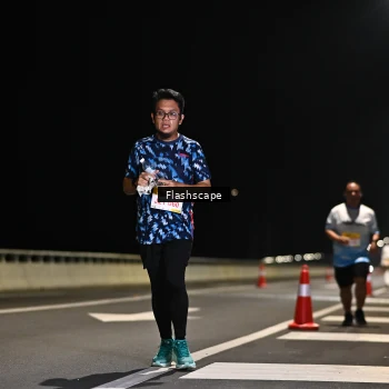 Runner Photo 2138144
