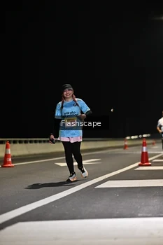 Runner Photo 2138195