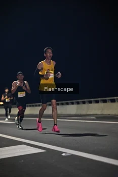 Runner Photo 2138357