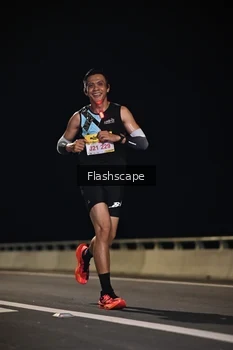 Runner Photo 2138476