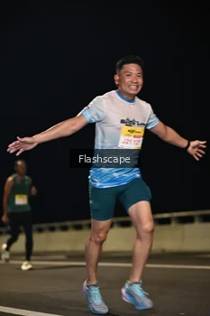 Runner Photo 2138553
