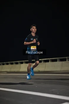 Runner Photo 2138590