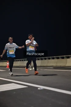 Runner Photo 2138651