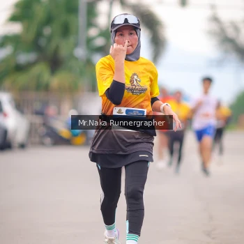 Runner Photo 2140009
