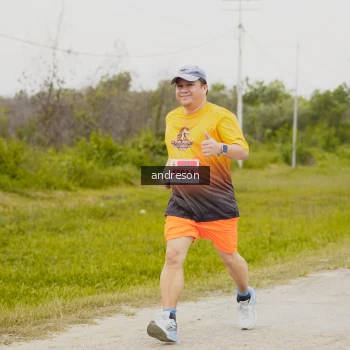 Runner Photo 2140345