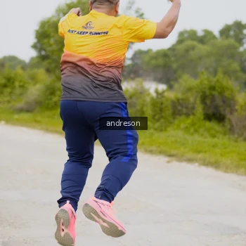 Runner Photo 2140433