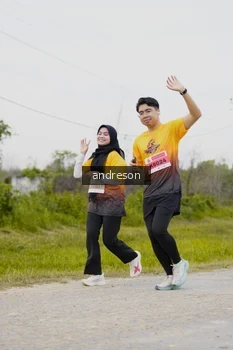 Runner Photo 2140613
