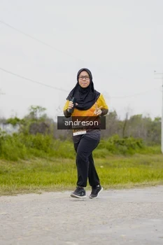 Runner Photo 2140675