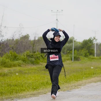 Runner Photo 2140830