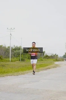 Runner Photo 2140915
