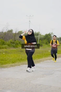 Runner Photo 2140985