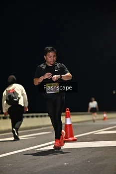 Runner Photo 2141015