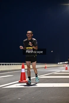 Runner Photo 2141109
