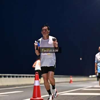 Runner Photo 2141117