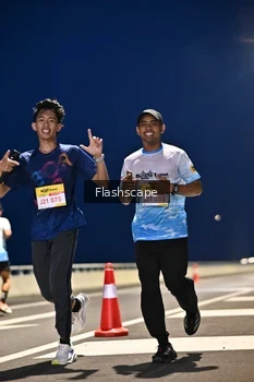Runner Photo 2141140