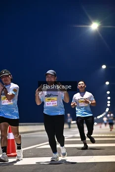Runner Photo 2141169