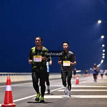 Runner Photo 2141198