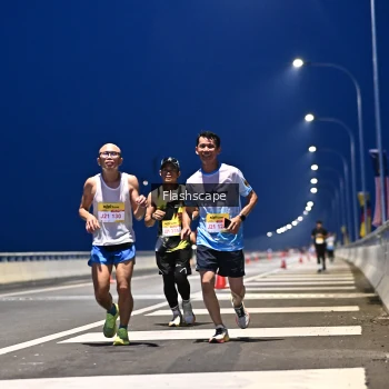 Runner Photo 2141224