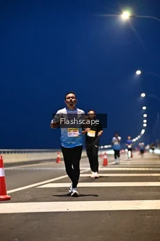 Runner Photo 2141262
