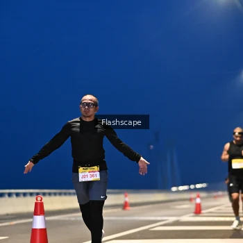 Runner Photo 2141276