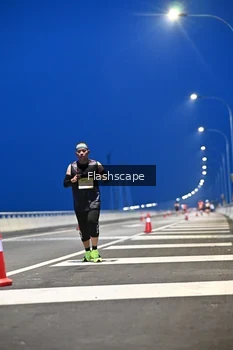 Runner Photo 2141310