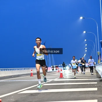 Runner Photo 2141366