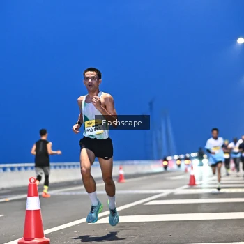 Runner Photo 2141369