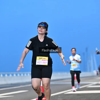 Runner Photo 2141557
