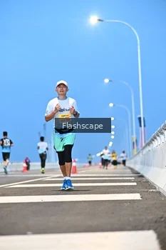 Runner Photo 2141585