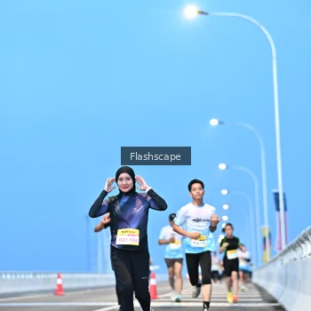 Runner Photo 2141623