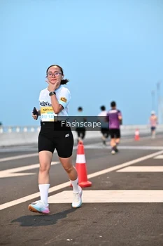 Runner Photo 2141809
