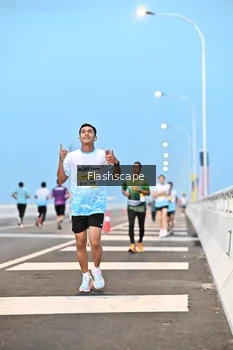 Runner Photo 2141818