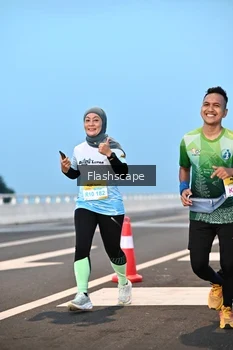 Runner Photo 2141828