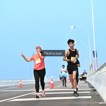 Runner Photo 2141898