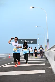 Runner Photo 2142222