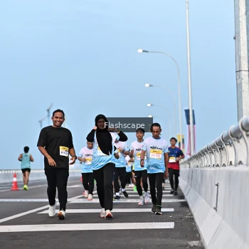 Runner Photo 2142488