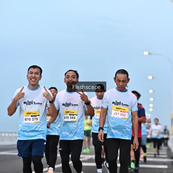 Runner Photo 2142509