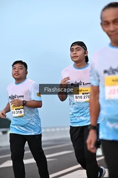 Runner Photo 2142515