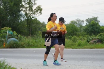 Runner Photo 2142573