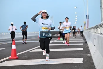 Runner Photo 2142596