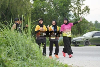 Runner Photo 2142597