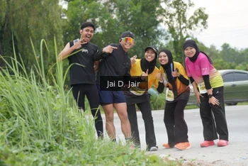 Runner Photo 2142614