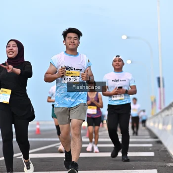 Runner Photo 2142635
