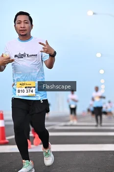 Runner Photo 2142736
