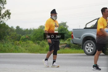 Runner Photo 2142748