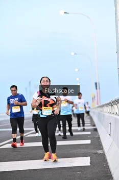Runner Photo 2142897