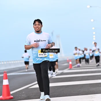 Runner Photo 2142917