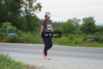 Runner Photo 2142931